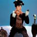 Il Ritorno di Mary Poppins differenze tra la Mary di Julie Andrews e quella di Emily Blunt