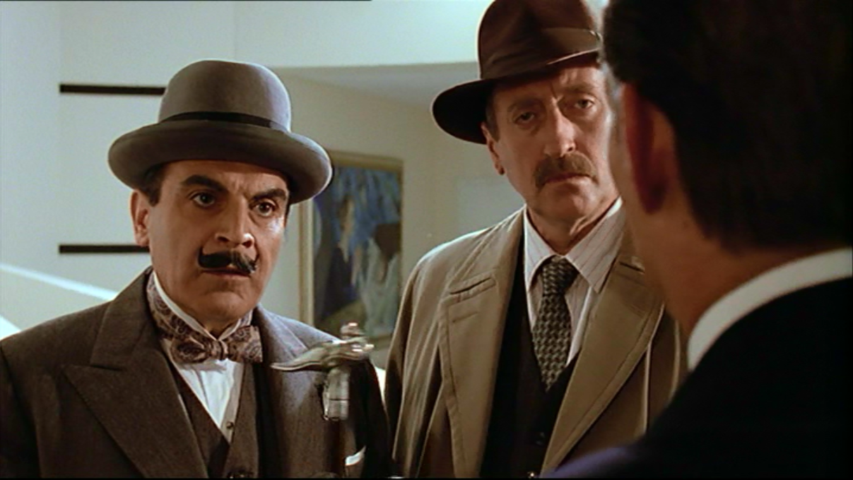 serie poirot lo specchio del morto